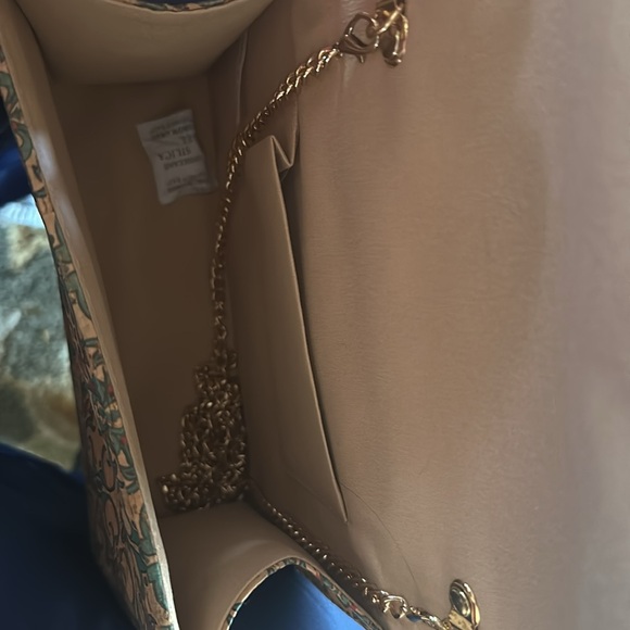 Savanna Cork Purse with Bamboo Handle - Picture 5 of 5